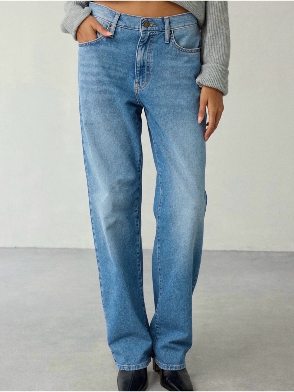 BDG Olive stovepipe mid-rise jean